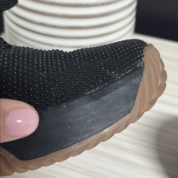 NOBULL Men's Black and Gum Athletic Shoes!! EUC 🖤 - Picture 7 of 9